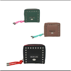 Billetera con tachas Oreiro Love